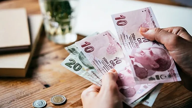 Asgari ücrete zam gelecek mi? AK Parti'den dikkat çeken açıklama