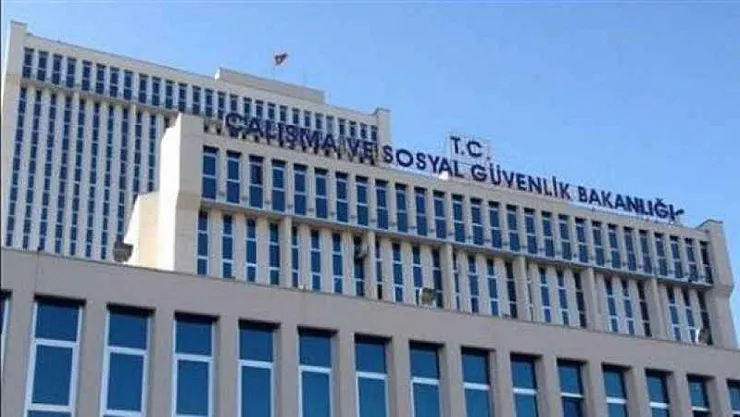 Çalışma ve Sosyal Güvenlik Bakanlığı 9 Sözleşmeli Bilişim Personeli Alımı Yapacak