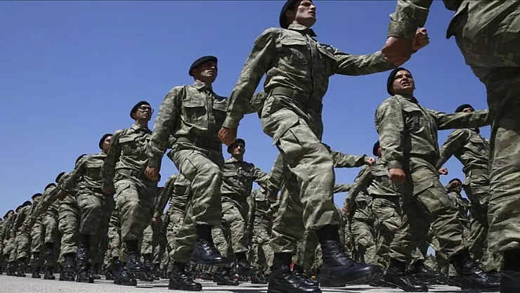 Flaş iddia: Zorunlu askerlik süresi kısalacak! Meclis gündemine geliyor mu?