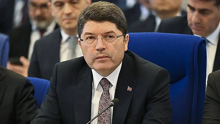 Hukuk mezunlarına yeni iş fırsatı: Noter Yardımcılığı geliyor