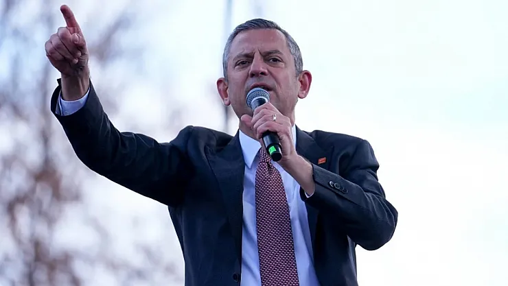 Özgür Özel: 'Telefon, Ekrem İmamoğlu'nun ilk ifadesinde kayda geçti'