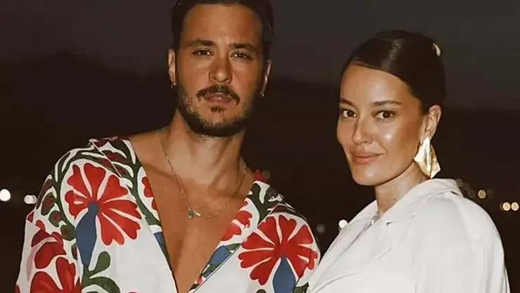 Pelin Akil'den dikkat çeken hamle: Soyadını sildi!