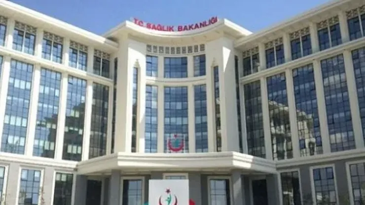 Sağlık Bakanlığı'nın 15.342 Sözleşmeli Personel Alımı için son gün 8 Mayıs