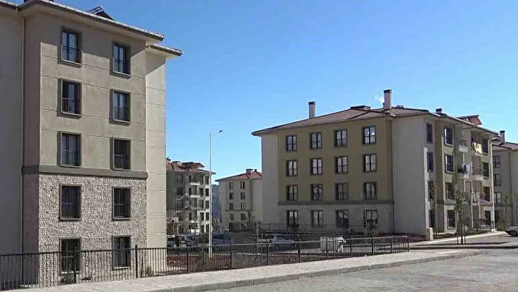 TOKİ 34 ilde konut, 30 ilde işyeri satışa sunuyor: Ödeme seçenekleri ve detayları