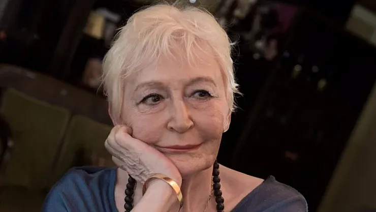 Türk edebiyatının usta ismi Pınar Kür yaşamını yitirdi