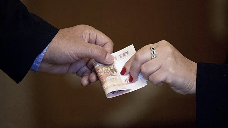 Vatandaşın borcu şirketlere gelir oldu: Takipteki alacaklar rekor seviyede