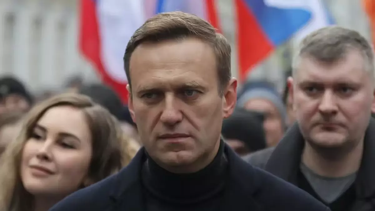 t25-rus-muhalif-navalny-cezae-317.webp