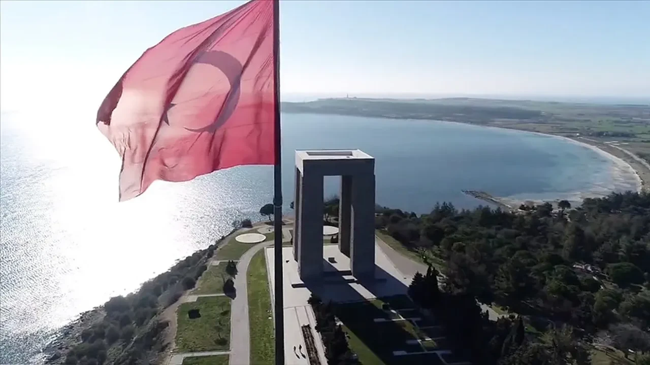 18-mart-canakkale-zaferi-mesajlari-ilgi-gordu-18-mart-ile-ilgili-anlamli-sozler-3208585-202503180918-2.webp
