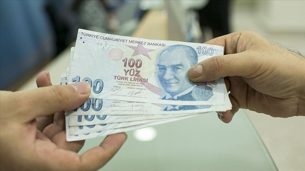eski-tip-ehliyet-yenileme-son-tarih-nedir-o-tarihe-kadar-yenilemeyene-18-bin-679-tl-ceza-uygulanacak-17428140032942-3.jpg
