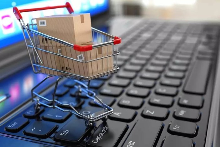 online-alisveriste-buyuk-darbe-firmalara-ceza-yagdi-003.jpeg