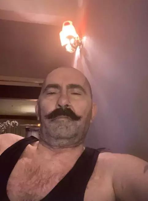 peker-acikalin-in-son-halini-goren-taniyamadi-18508736-9836-m.webp