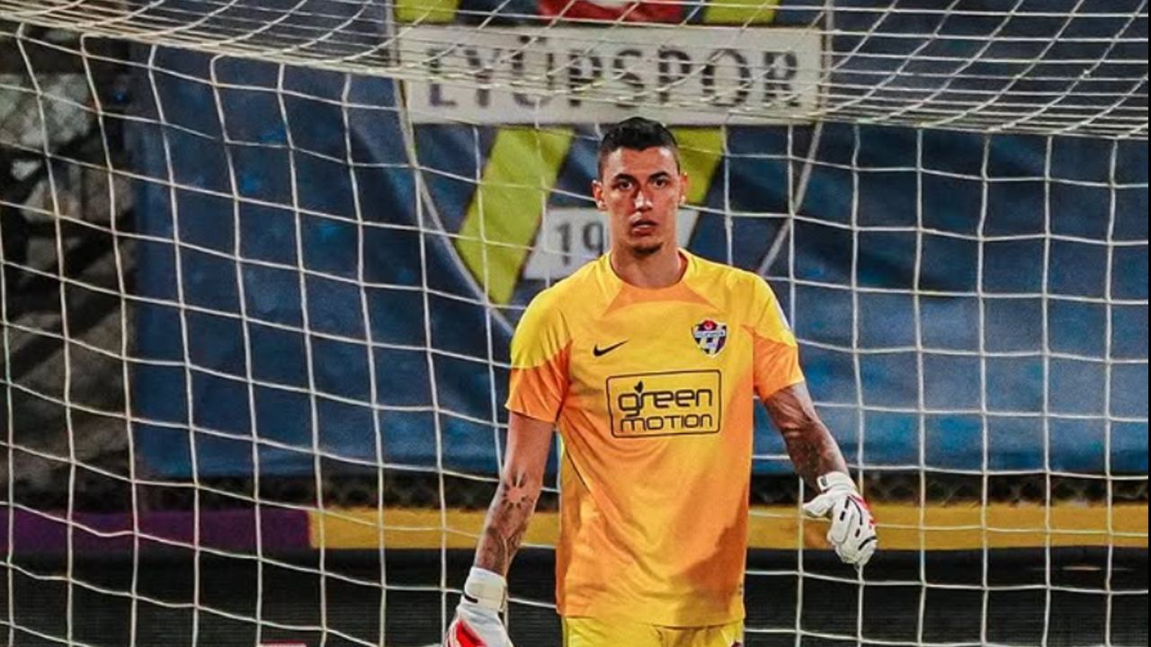 musleranin-yerine-surpriz-isim-galatasarayin-radarindaki-berke-ozer-kimdir-kac-yasinda-istatistikleri-nasil-17449004205128-001.jpg